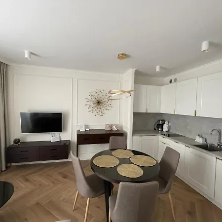 Klif Nadmorskie Tarasy Колобжег